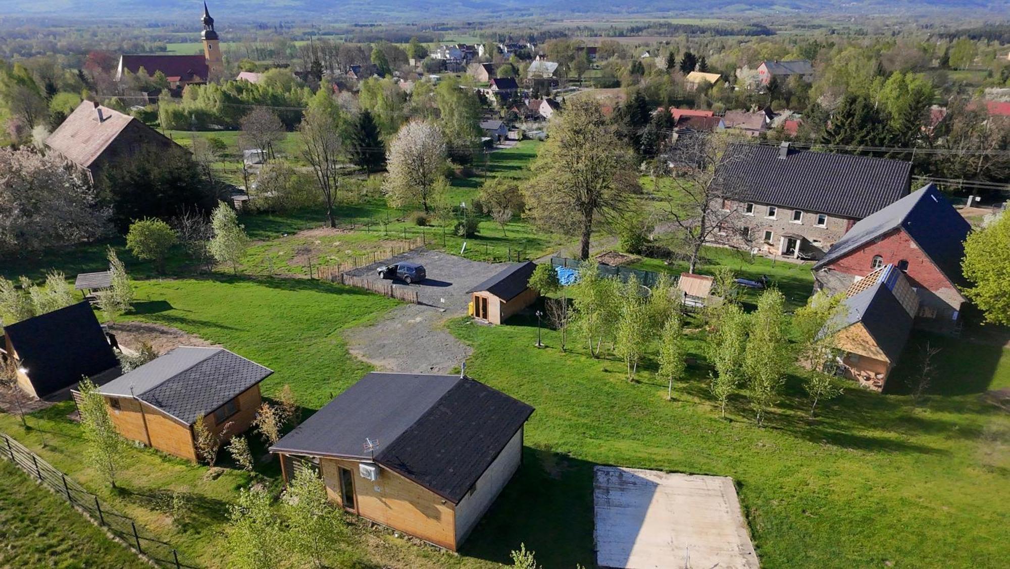 Domek W Gorach Izerskich 4 I 6 Osobowy, Agroturystyka, Zywe Zwierzeta, W Pelni Wyposazone, Plac Zabaw Dla Dzieci, Ognisko Z Kijkami I Rusztem, Ogrzewanie I Klimatyzacja, Latem Basen Mirsk Buitenkant foto